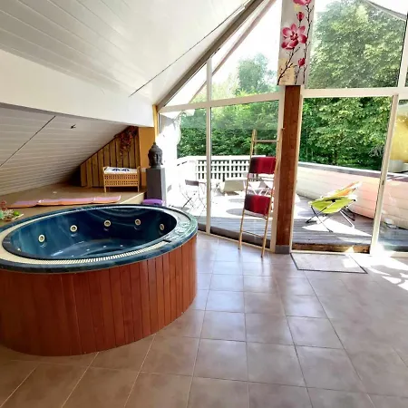 캠프장 Le Domaine Du Pont De La Dordogne